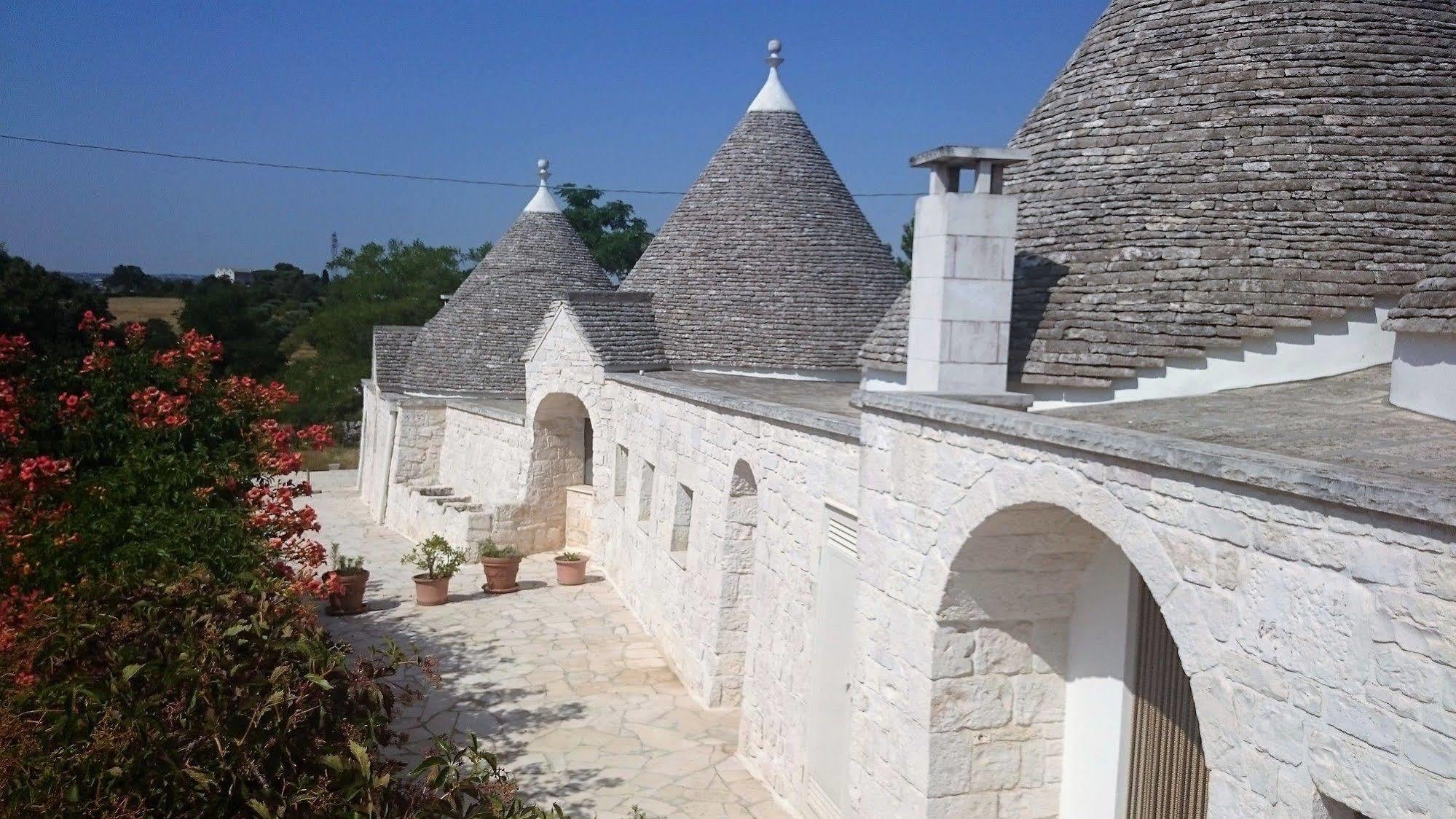 Trulli Beltramonto Villa Locorotondo Exterior photo